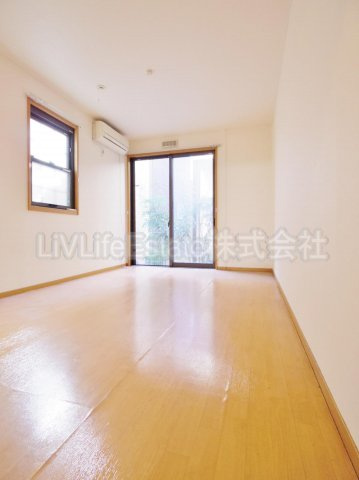 アーバンライフ花小金井の居間・リビング