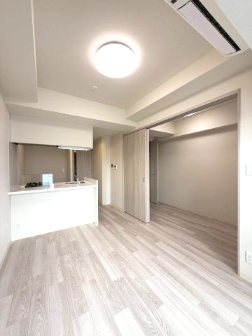 ディアレイシャス名古屋浄心　名古屋市賃貸　仲介手数料無料の居間・リビング