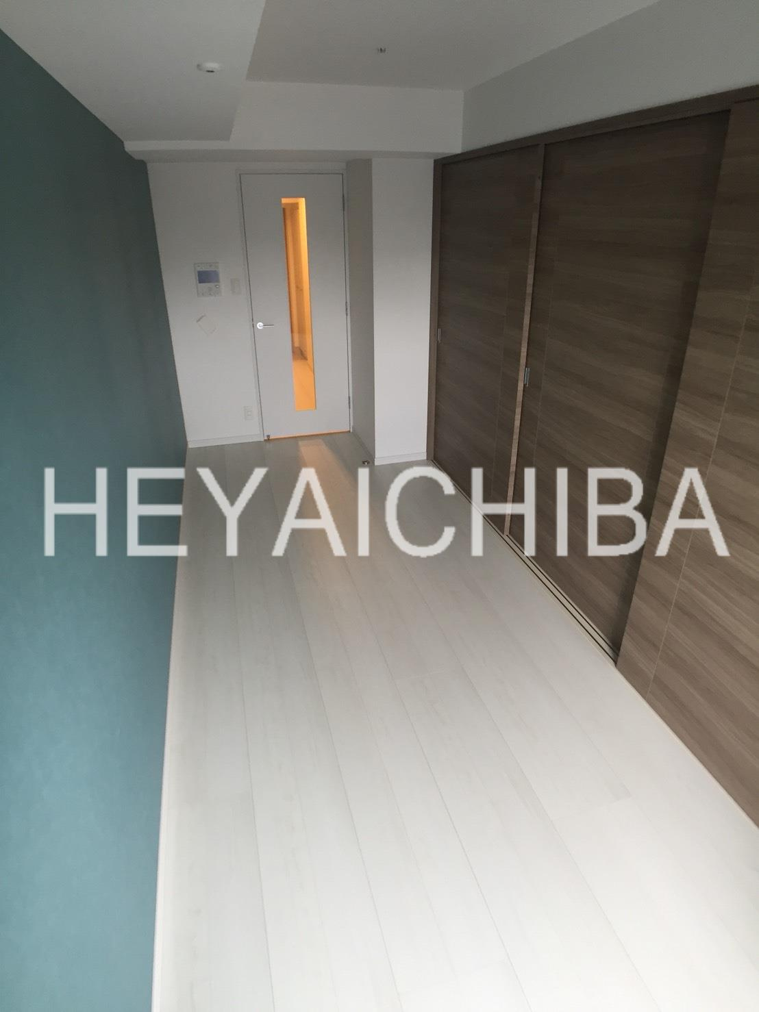 Log上野駅前の居間・リビング