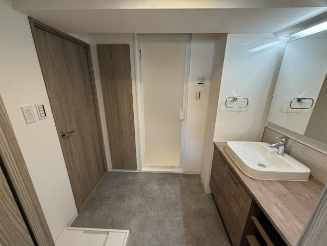 ライオンズヒルズ金沢八景【仲介手数料無料】の玄関