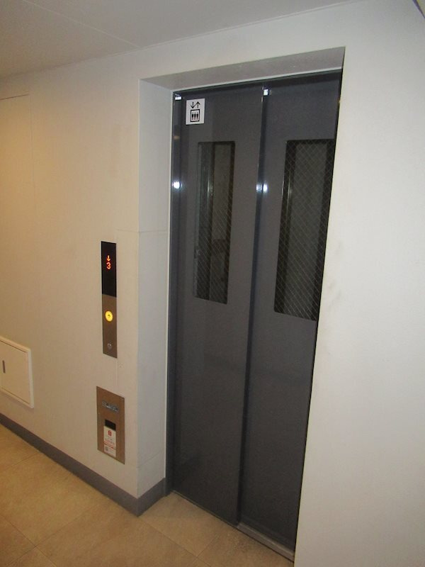 ＡＲＣＯＢＡＬＥＮＯ ＳＡＫＵＲＡＳＨＩＮＭＡＣＨＩのロビー