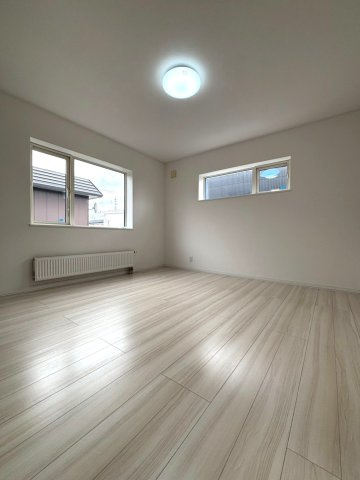 新川西3条4丁目の洋室|洋室（2）！