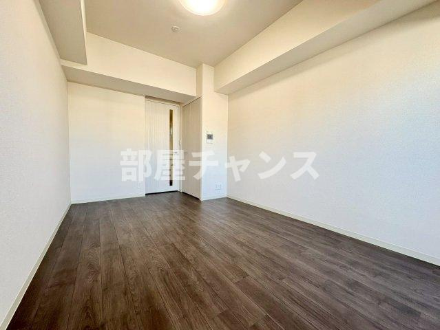 プレサンス上前津オレシアの寝室