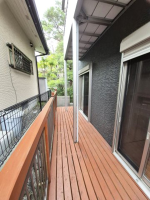 【内装】 | 亀岡　篠町森下宮ノ谷　一戸建 | 1階ウッドデッキ