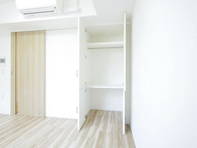 ラクラス中野南台の収納