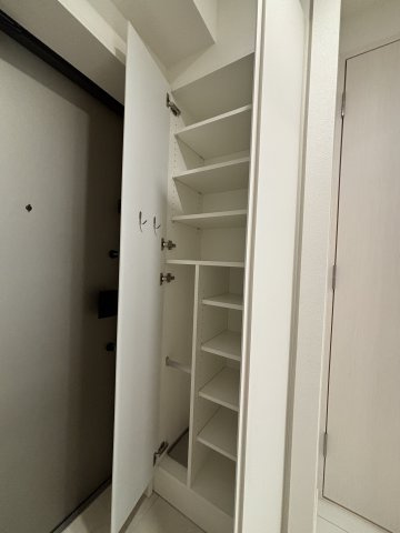 ＴＲＡＤＩＳ森下の収納