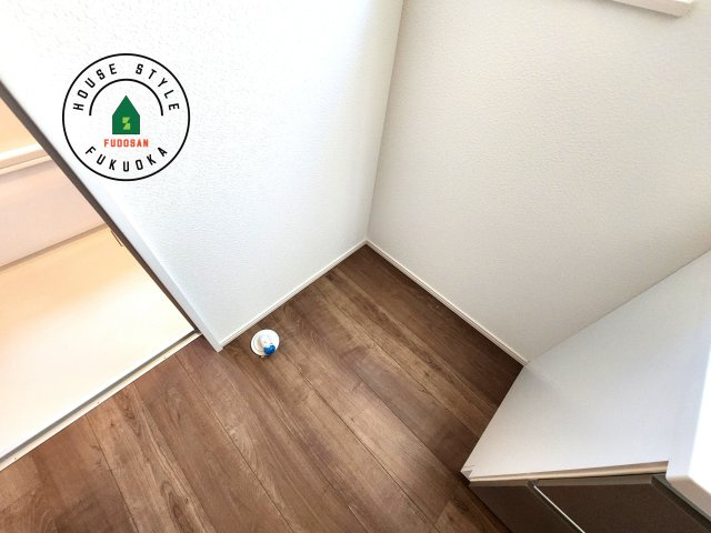 福津市若木台6丁目第2-1棟（1号棟）の内観：施工例|ランドリースペースとなります。広々して有効的にご使用できます。 