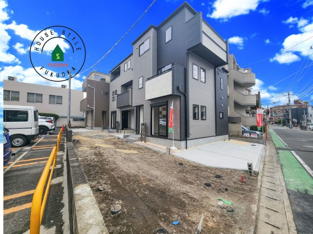 福岡市博多区南八幡町1丁目第1-3棟（1号棟）の前面道路含む現地写真|見学の時間などお気軽にお問い合わせ下さい。