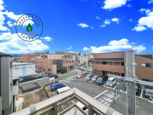 福岡市博多区南八幡町1丁目第1-3棟（3号棟）の展望|窓から緑が見える物件も魅力的です。