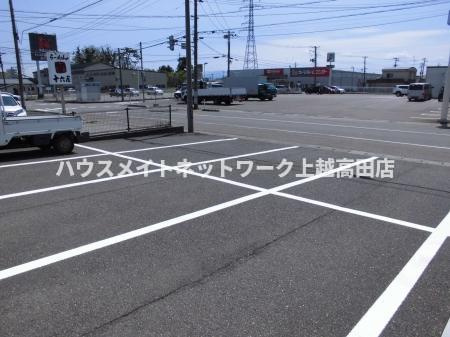 クレールコートの駐車場|駐車場