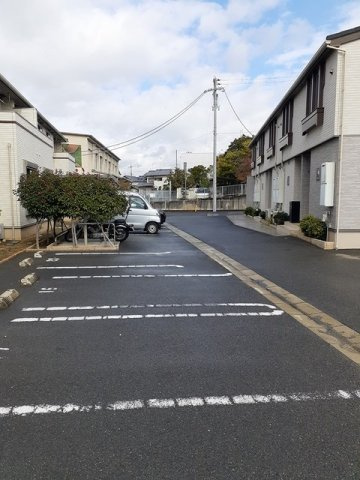 リビエスタⅡの駐車場