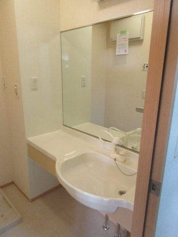 エスグランディールの洗面所