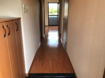 【玄関】 | カーサ・ベルデＢ | 玄関