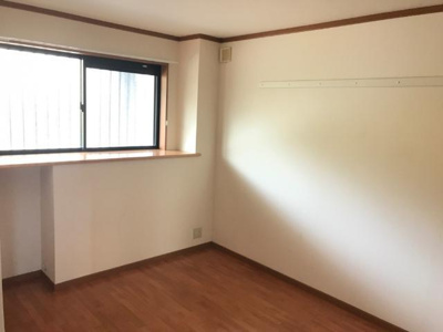 【内装】 | カーサ・ベルデＢ | 洋室