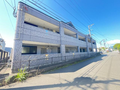 【外観】 | カーサ・ベルデＢ | 外観写真（昼）