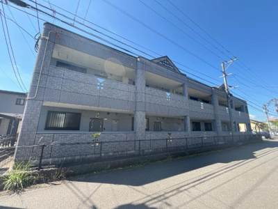 【外観】 | カーサ・ベルデＢ | 外観写真（昼）