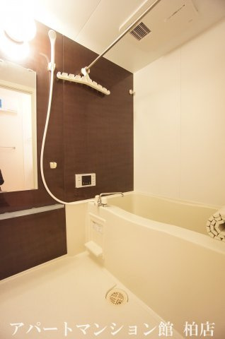 カームベリーＡの独立洗面台