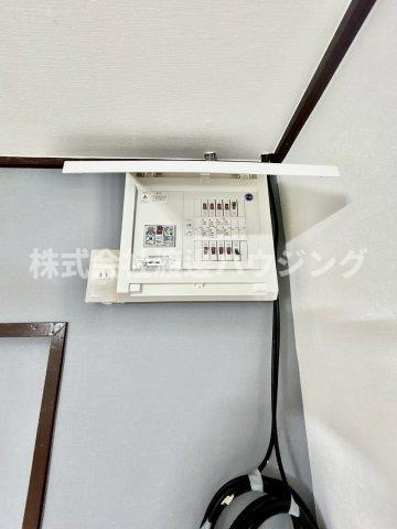 東鳴尾1丁目一戸建の設備|ブレーカー