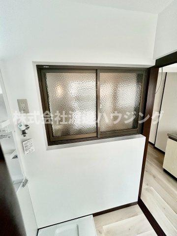 東鳴尾1丁目一戸建のその他|窓