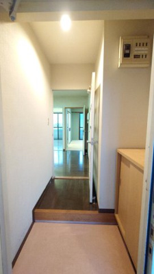 【玄関】 | 協栄マンションOYAMA | ※同間取りの701号室の写真です