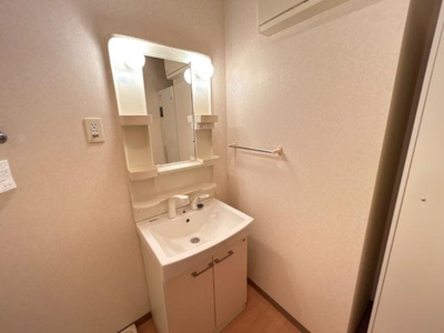 【洗面所】 | ラッフィナート田園 | 洗髪洗面化粧台