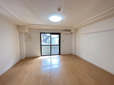 【内装】 | ラッフィナート田園 | 洋室