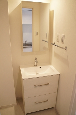 【洗面所】 | リブリ・ルームス弁天3-Ⅱ