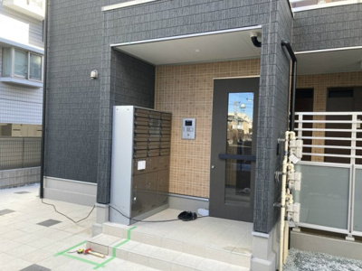 【エントランス】 | CHEZREVE