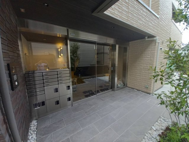 【エントランス】 | シャーメゾン　Saint Grace