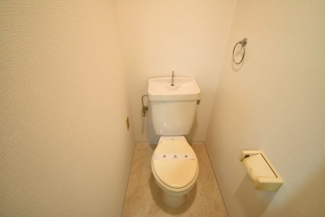 REVE甲東園Ⅰのトイレ