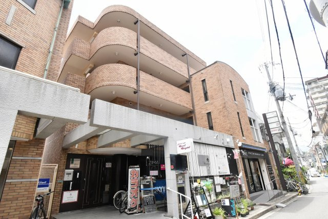 REVE甲東園Ⅰの外観