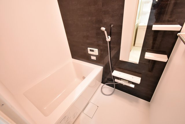 REVE甲東園Ⅰの浴室