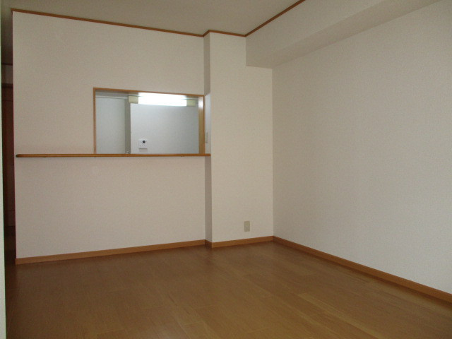 ペルラＡの居間・リビング