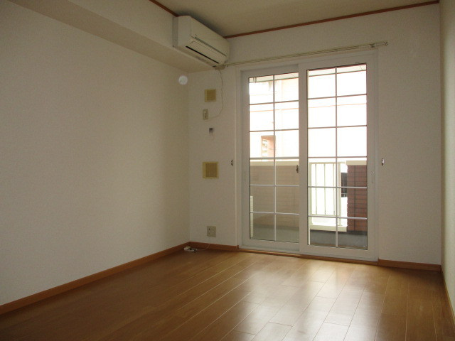 ペルラＡの居間・リビング