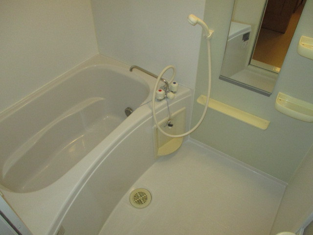 ペルラＡの浴室