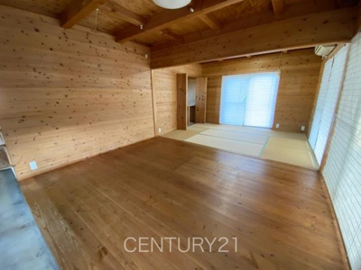 【居間・リビング】 | 高崎市乗附町中古一戸建て