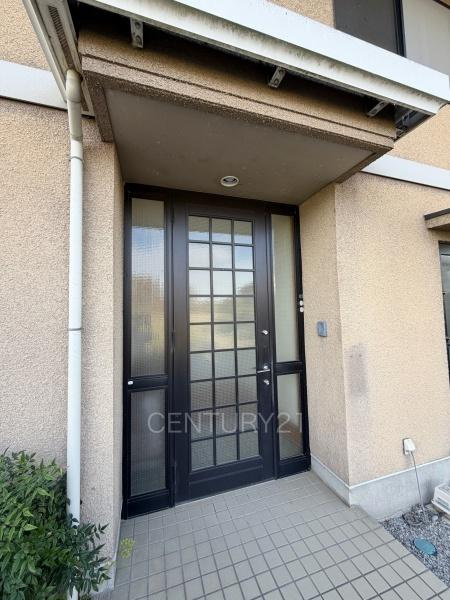 玉村町大字斎田中古住宅の玄関