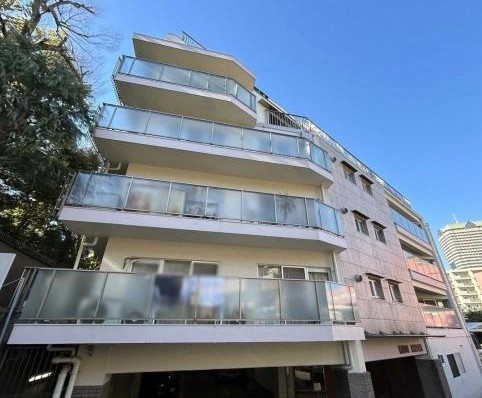 【外観】 | ご自宅から現地まで、当社スタッフがお車にて、「お迎え・お送り」をしております。ぜひお気軽にお問い合わせくださいませ♪