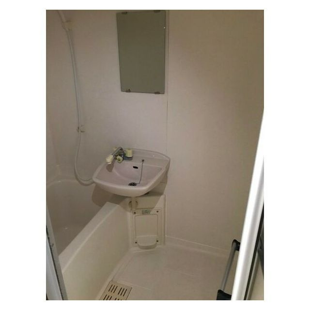 羽島市舟橋町本町５丁目のアパートの浴室