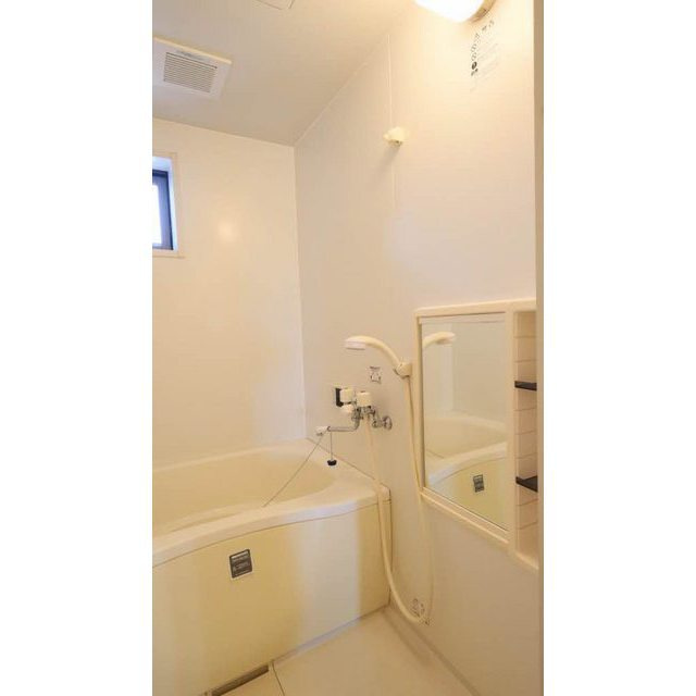 岐阜市水海道２丁目のアパートの浴室