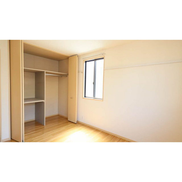 岐阜市水海道２丁目のアパートの収納