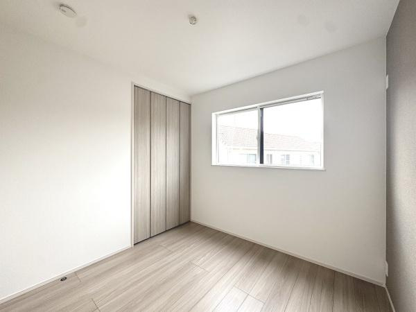 【洋室】 | 加古川市第1平岡町二俣2号棟　新築戸建