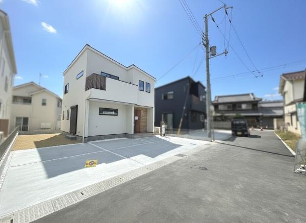 【前面道路含む現地写真】 | 加古川市第1平岡町二俣2号棟　新築戸建