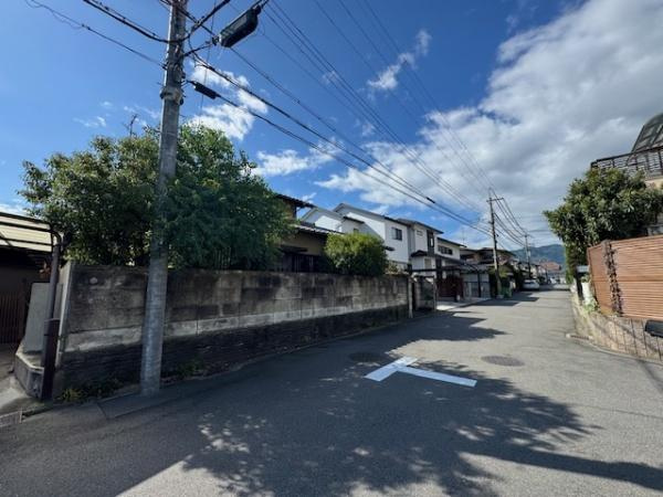 【前面道路含む現地写真】