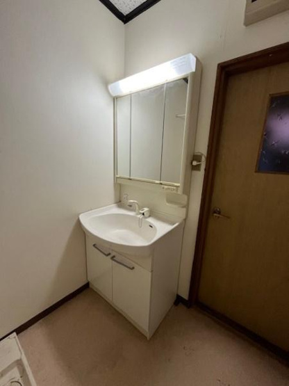 【独立洗面台】