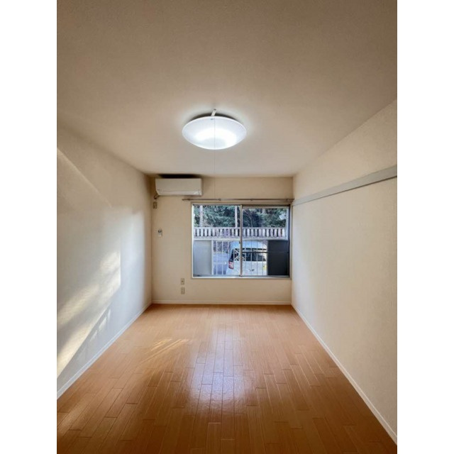 岐阜市長良のアパートの内装