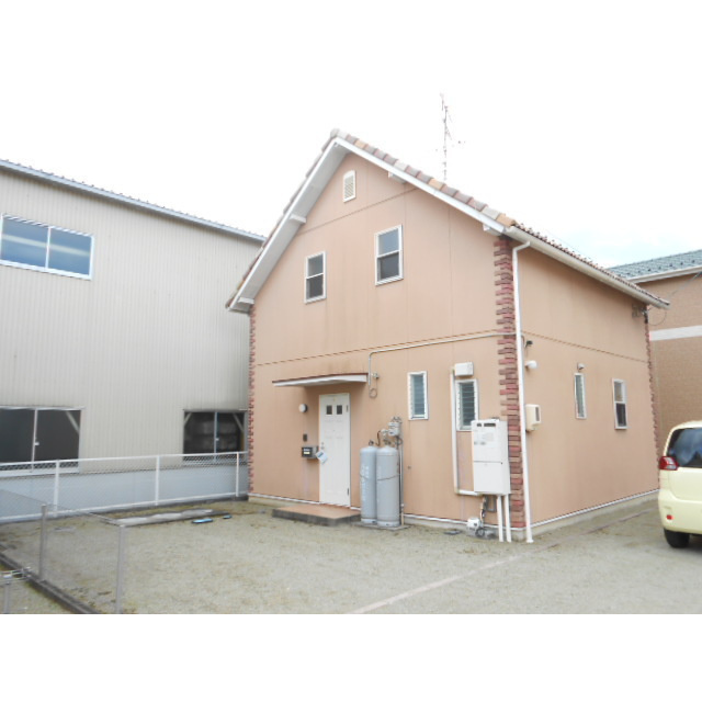 瑞穂市野白新田の一戸建ての外観