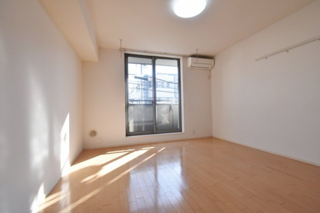 スマートコート西宮の居間・リビング