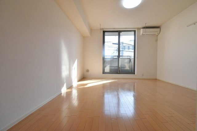 スマートコート西宮の居間・リビング