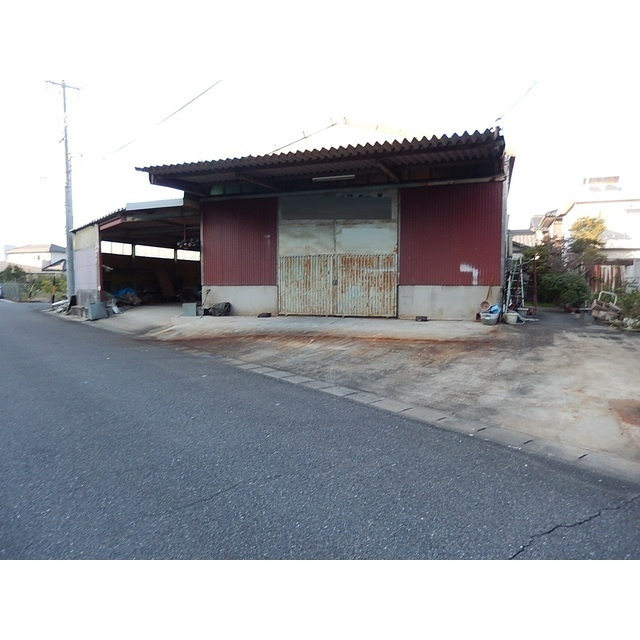 羽島市舟橋町６丁目の倉庫